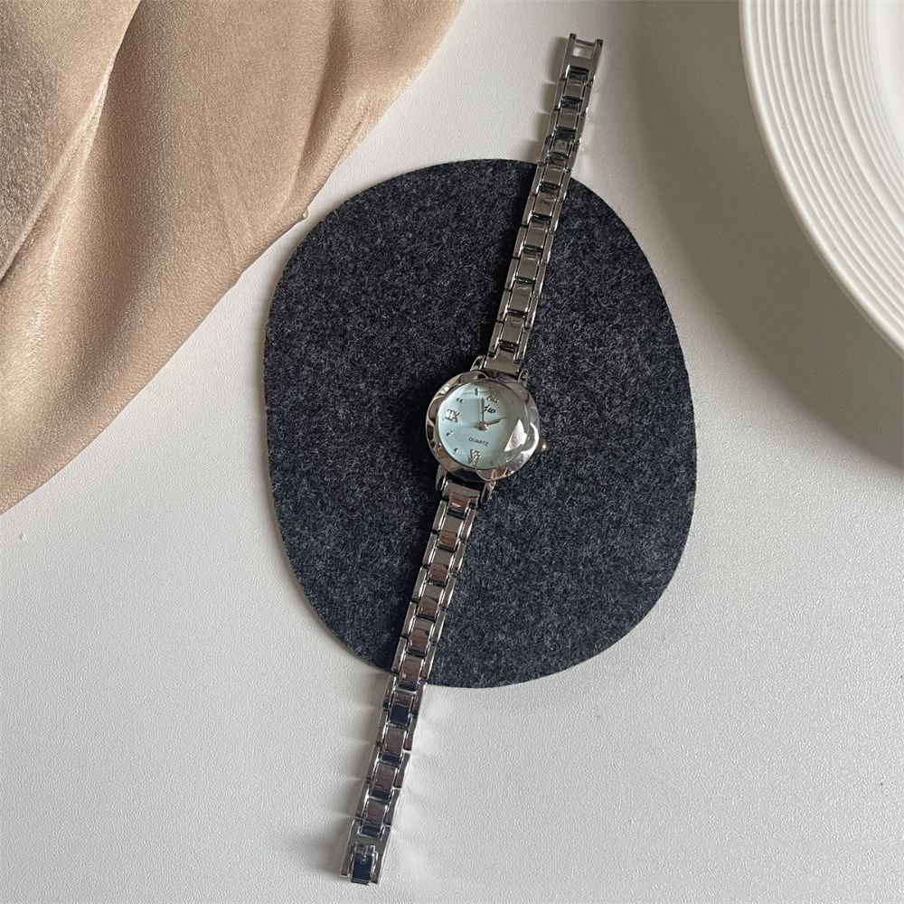세련되고 정교한 골드 손목시계, 작은 원형 다이얼, 가 - Smartwatch Vintage Watches For Women 리뷰 및 가격
